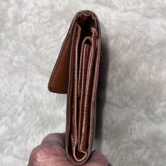 LV Giveaway ๐๐๐๐Louis Vuitton Vintage Monogram Small Wallet๐ซถ๐ซถLV GIVEAWAY ๐ซถ๐ซถ๐ซถ๐ซถ๐ซถ - Picture 5 of 13
